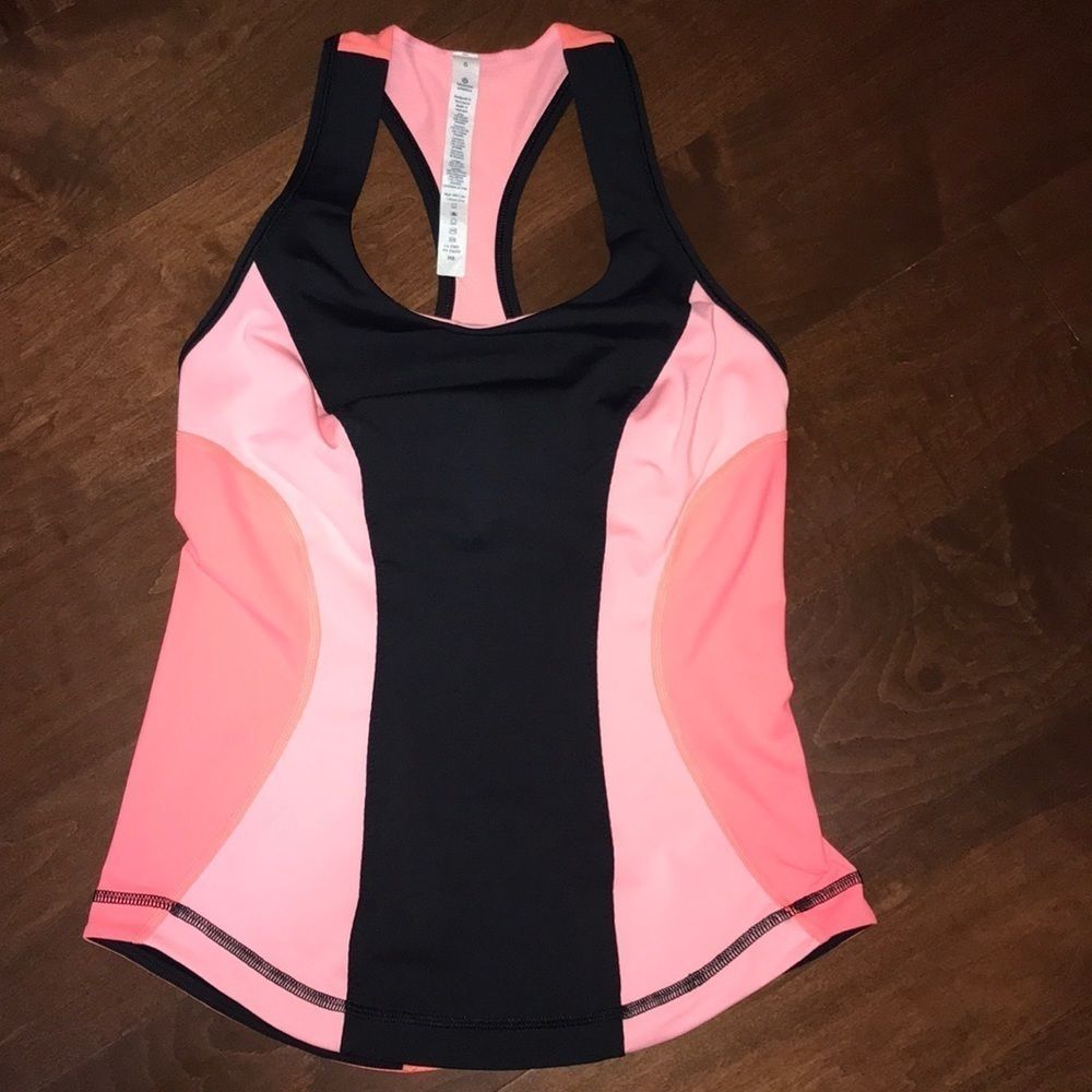 Lululemon tank top size 6